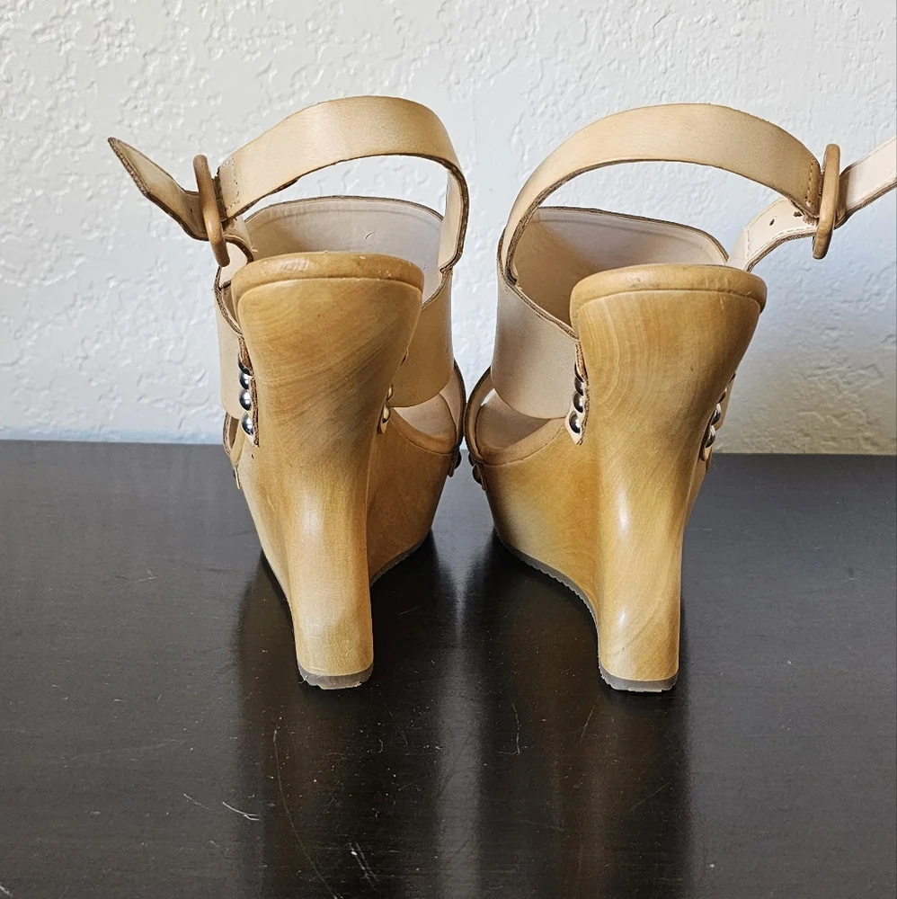 Luxury rebel shoes,‎ size 6